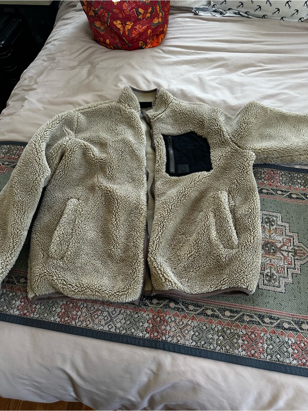 Men's Volcom Sherpa Zip-Up Jacket in Cream with Chest Pocket